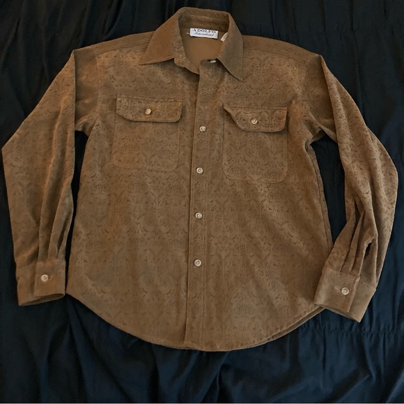 Adolfo International Vtg button down Small brown filigree texture - Picture 9 of 16
